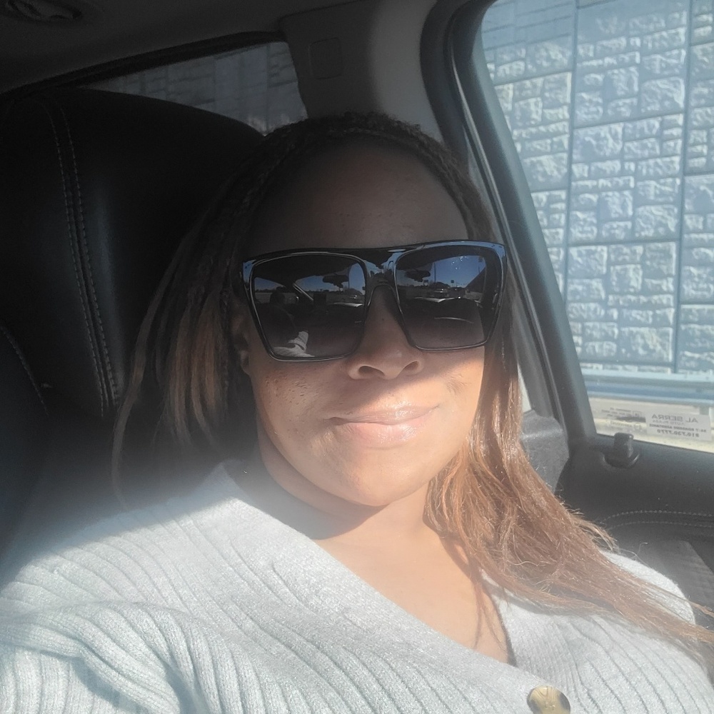Meet your Posher, Janae
